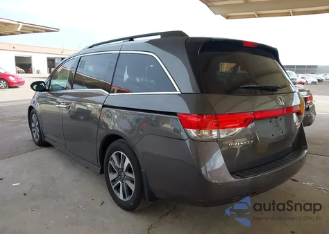 2015 Honda Odyssey Touring/Touring Elite z USA, uszkodzony, nr VIN 5FNRL5H96FB047249